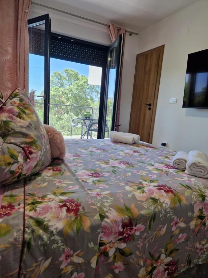 Villa Bella Dona Kastela Luaran gambar