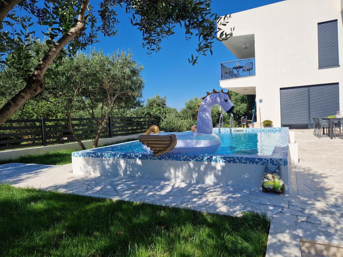 Villa Bella Dona Kastela Luaran gambar